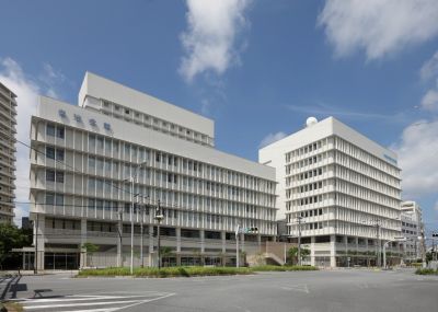 沖縄県市町村自治会館　外観全景