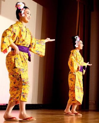みなみ芸能オフィス・琉球舞踊1