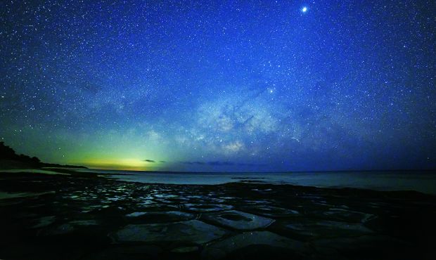 奥武島　畳石　星空