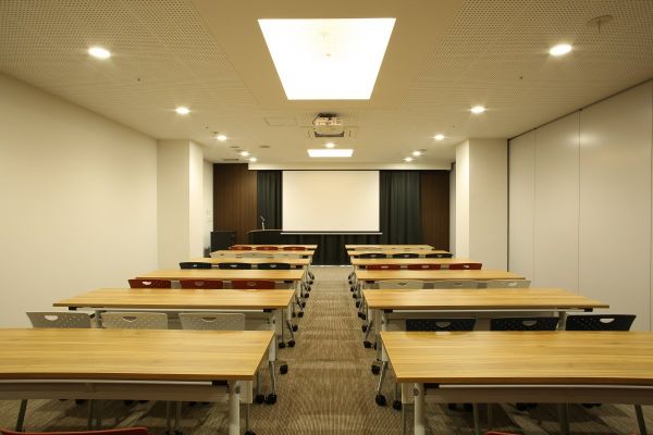P’s SQUARE 貸会議室