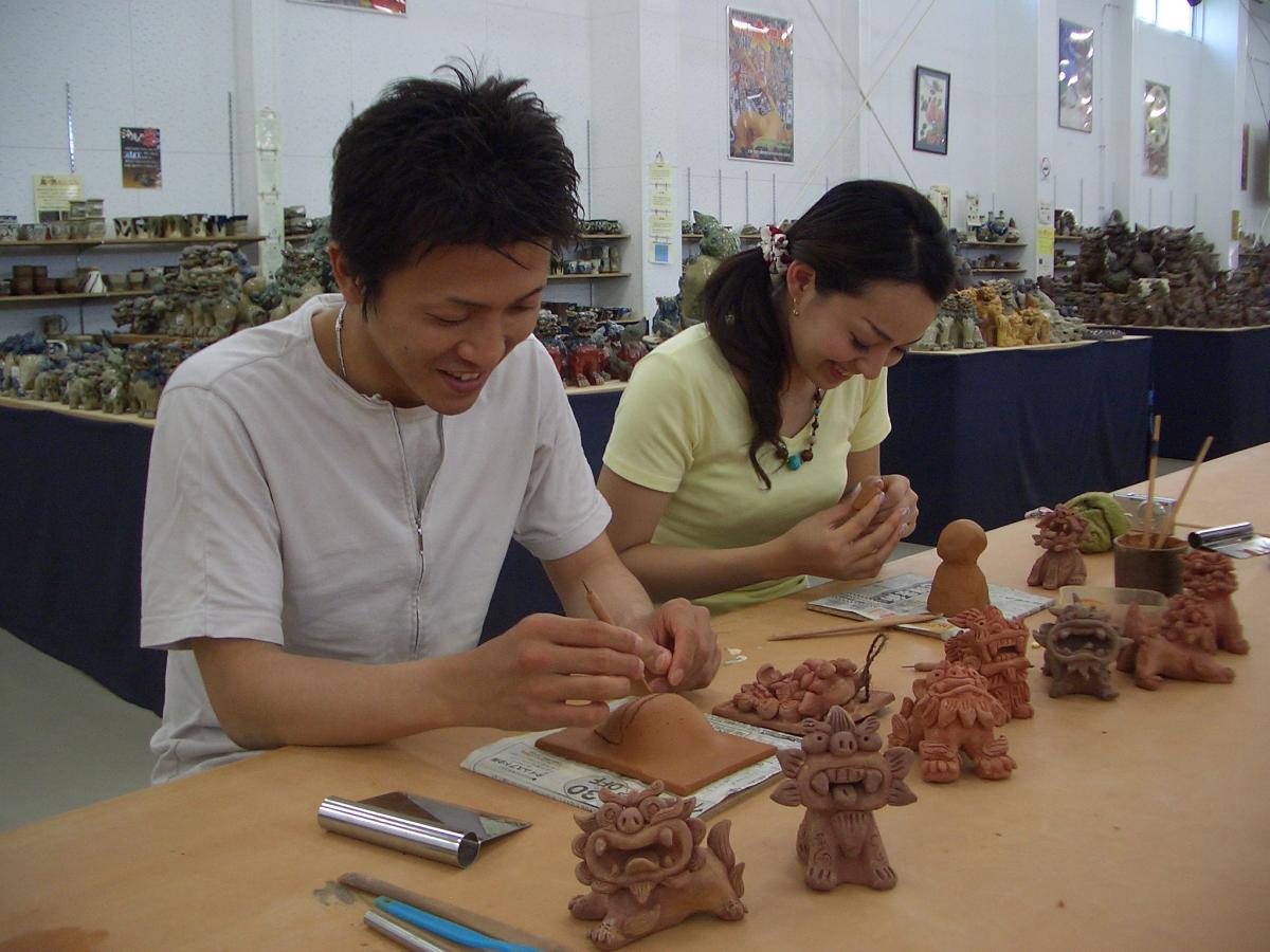 シーサー体験 琉球窯「シーサー作り体験」