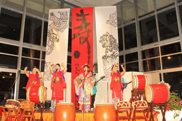島唄・島太鼓ライブショー