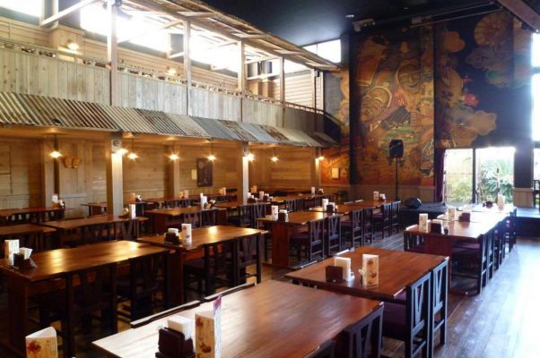 Tobarama Okinawa songs and local dishes