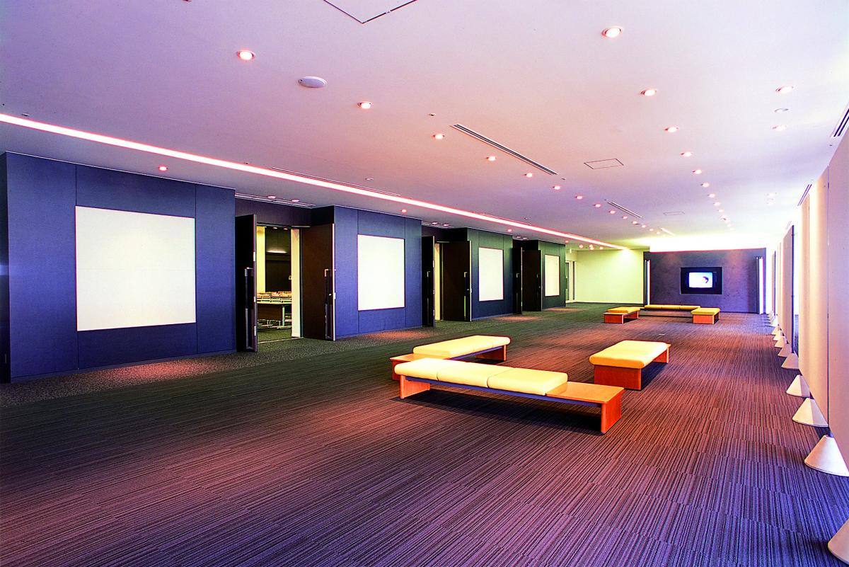沖縄県市町村自治会館
