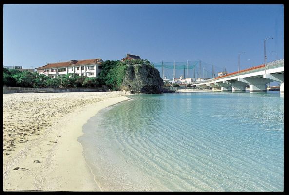 Naminoue Beach