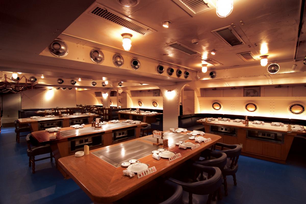 Sam’s Sailor Inn Kokusai St.
