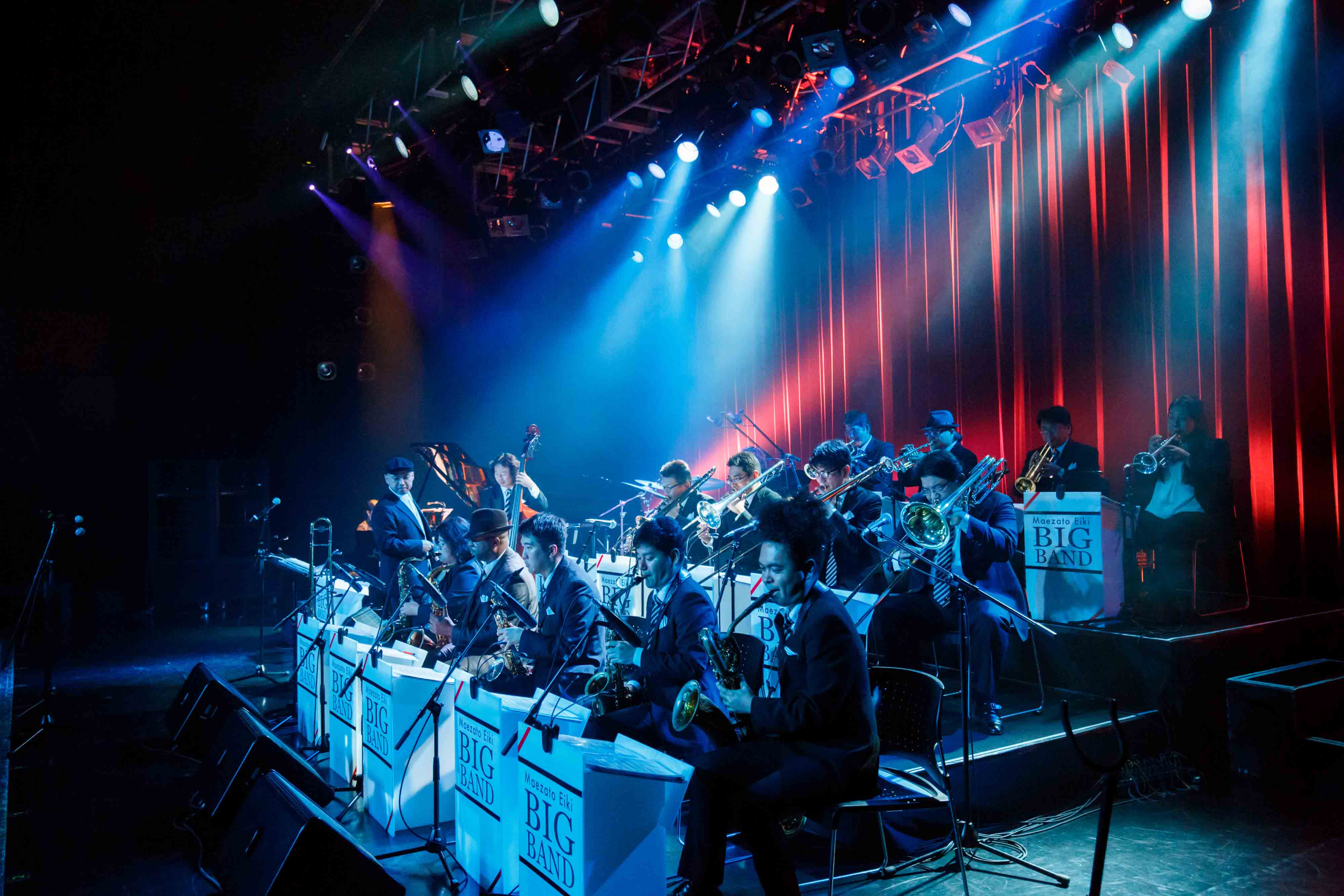 真栄里英樹BIGBAND