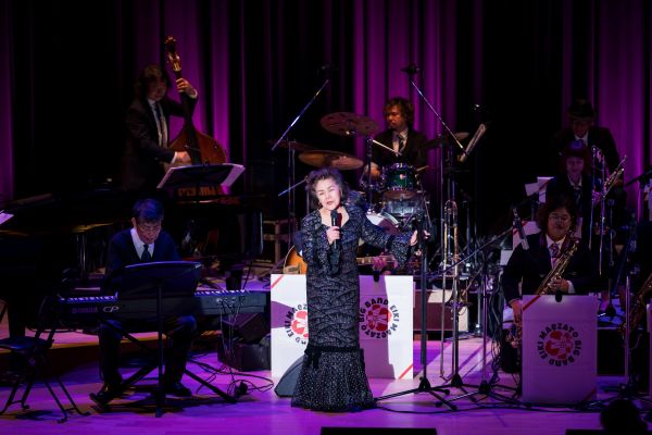 真栄里英樹BIGBAND