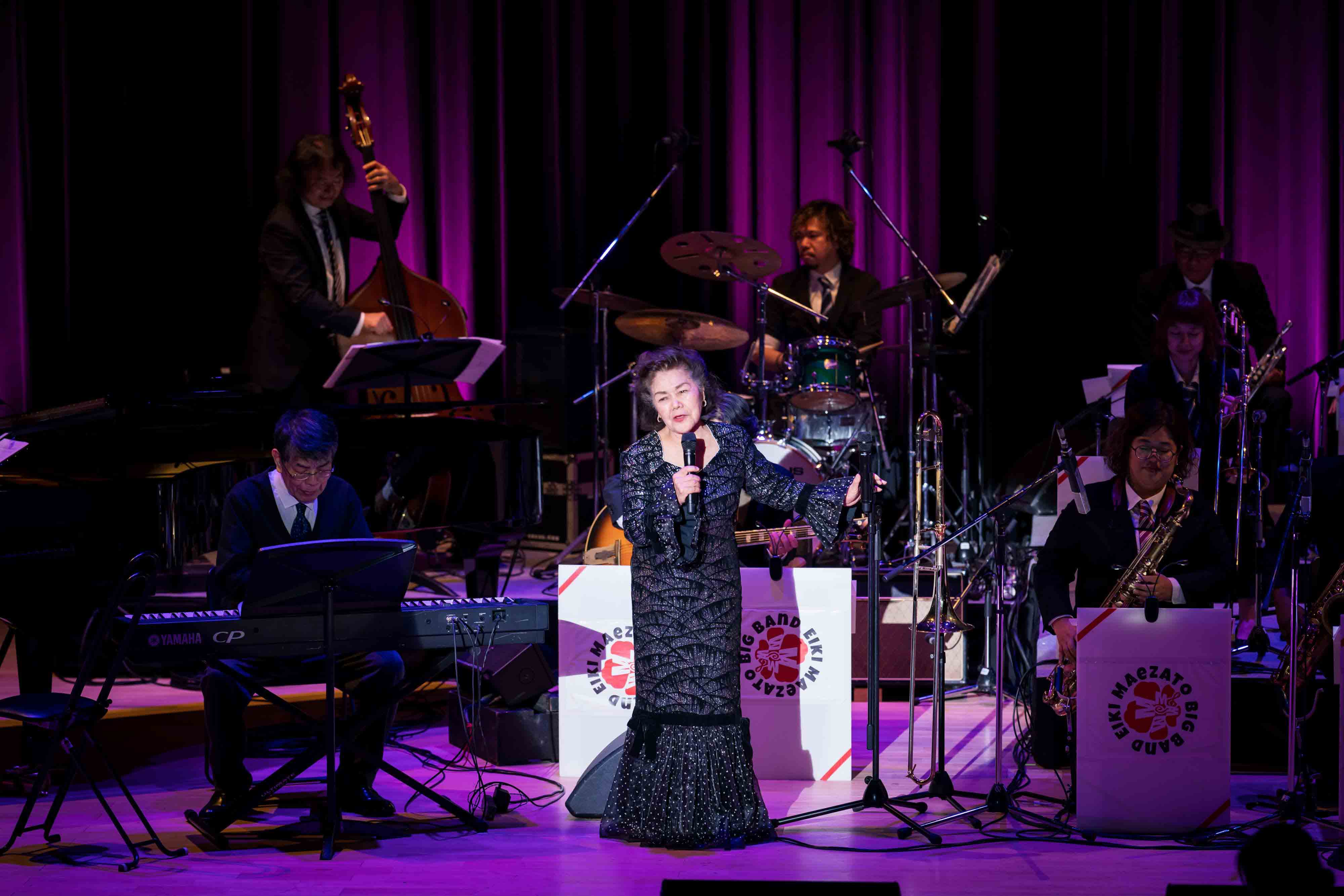 真栄里英樹BIGBAND