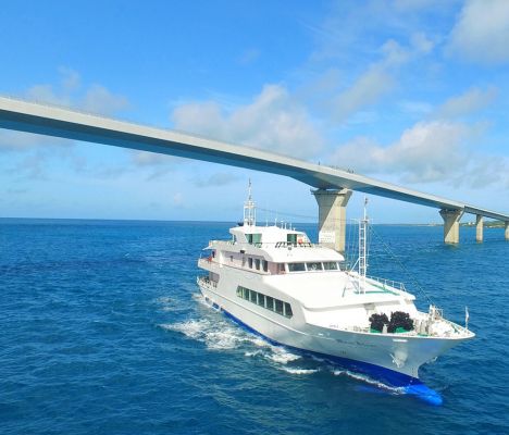 Bay Cruise Miyakojima, Mont Blanc