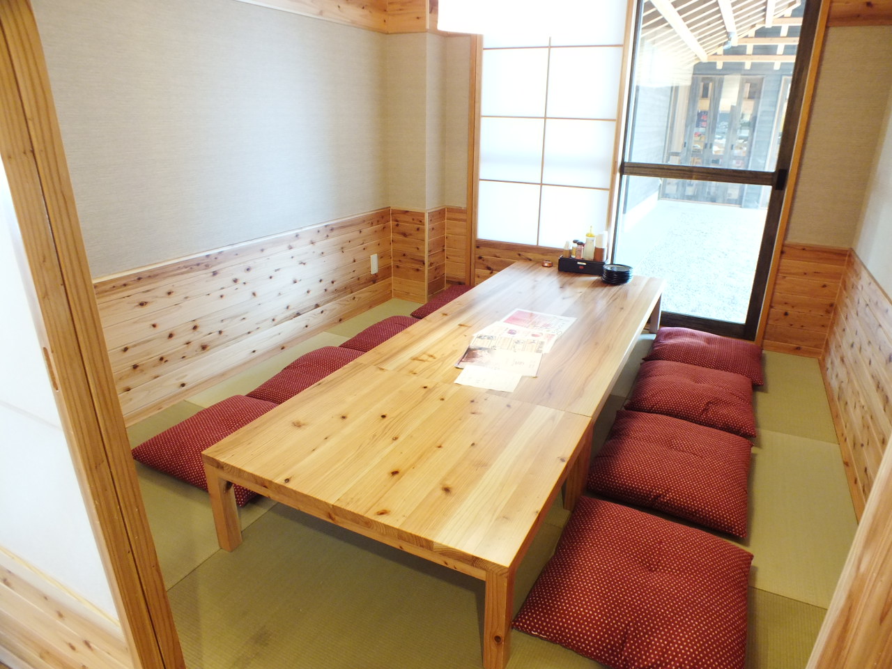 個室（お座敷）8名まで