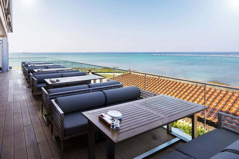 POSILLIPO cucina meridionale　テラス席