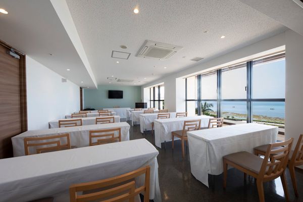 宴会場「按司」