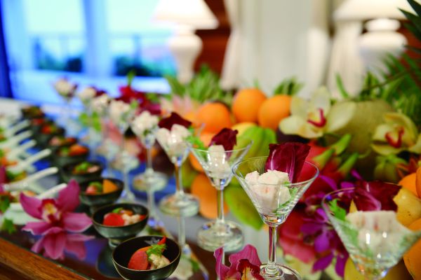 万国津梁館