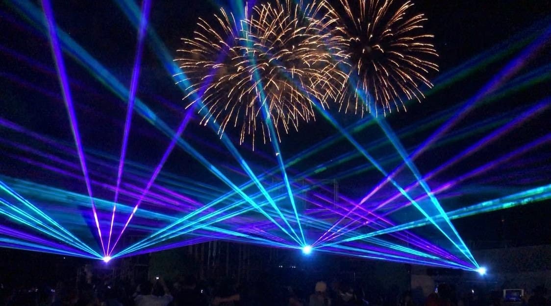 イベントレーザー演出、打ち上げ花火