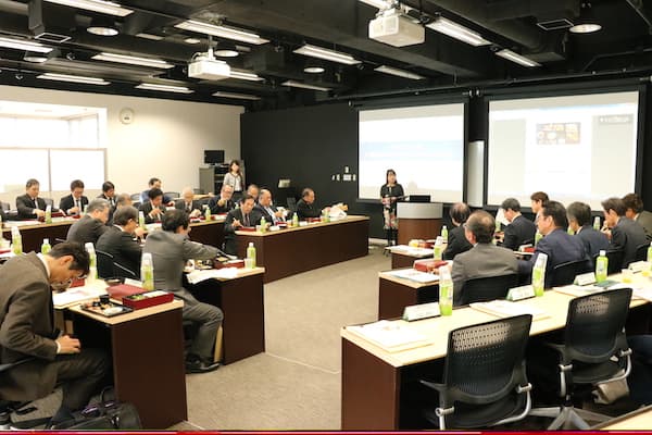 会議内でのランチタイムセミナー
