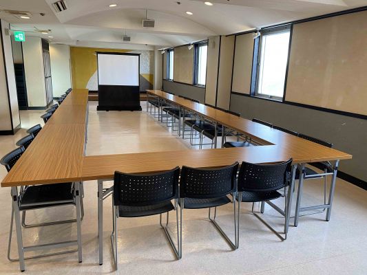 U-shape Conference Room