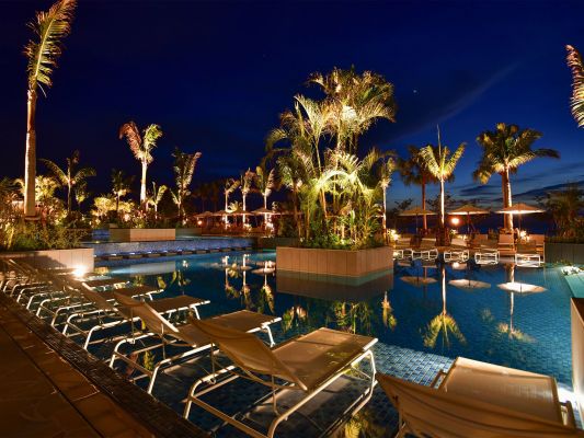 Beachside Pool