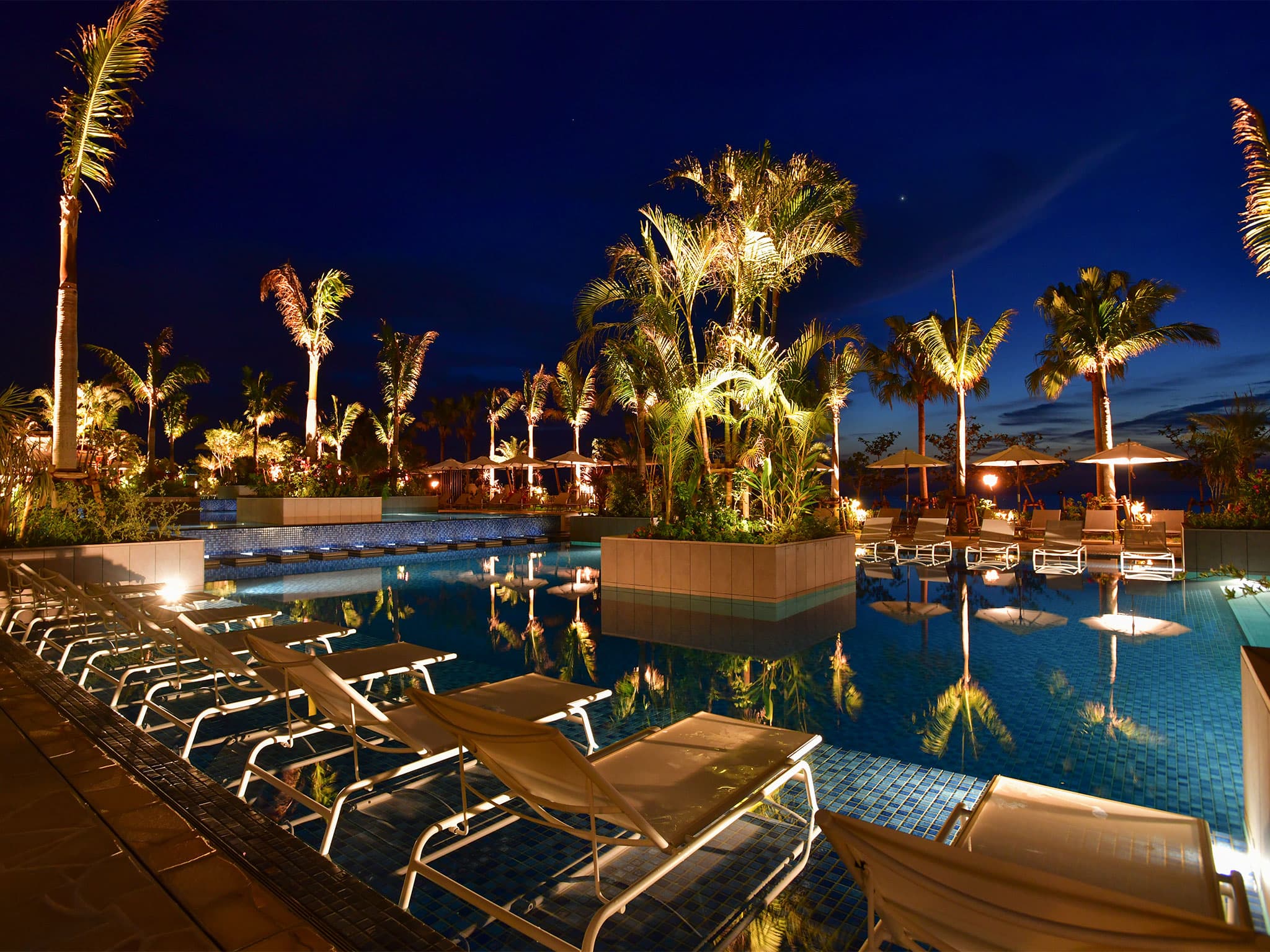 Beachside Pool