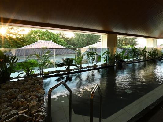 Large Public Bath