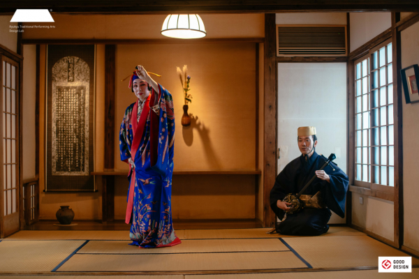 琉球料理「美榮」での上演