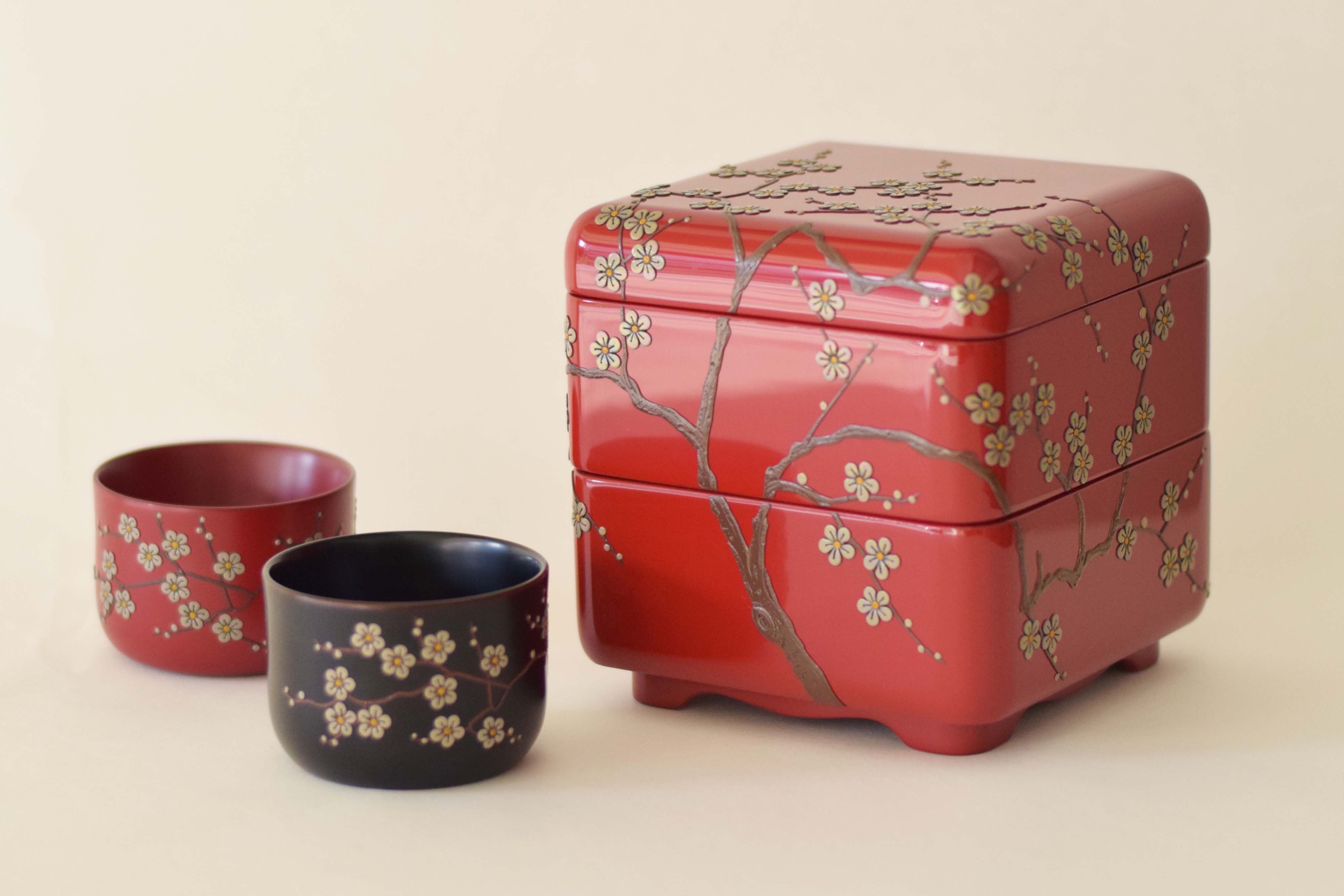 角萬漆器